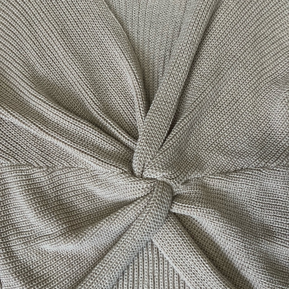 Sweater ➰ - Picture 3 of 4